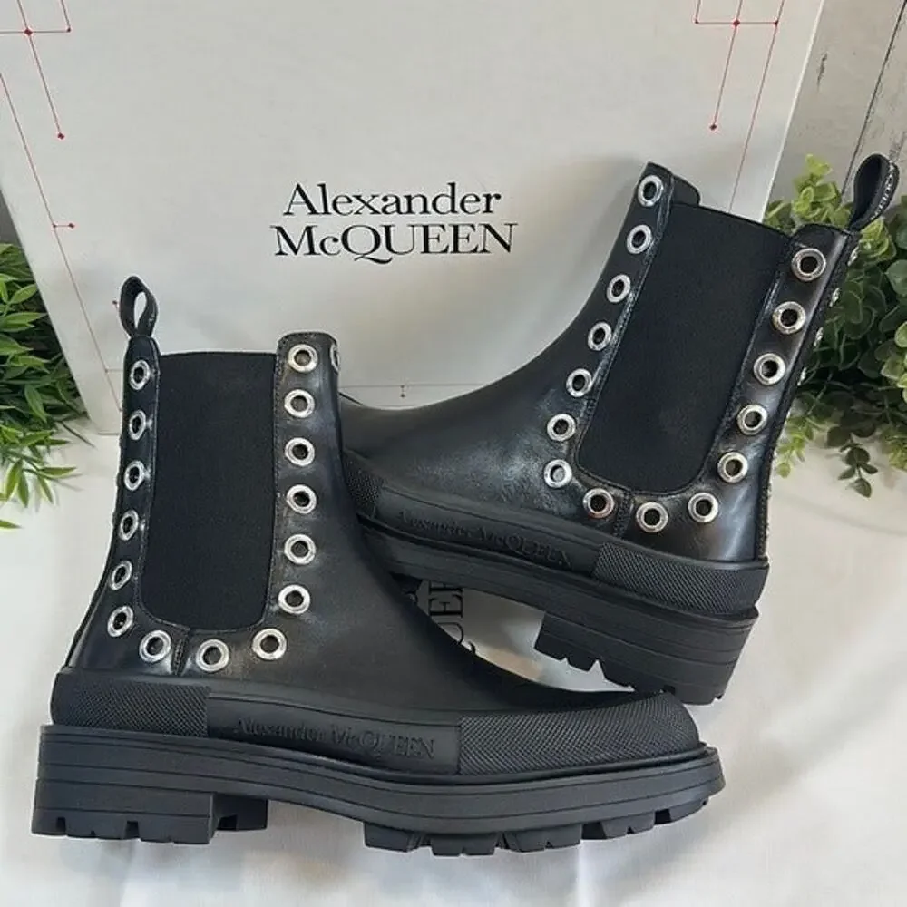 Alexander McQueen alexander mcqueen